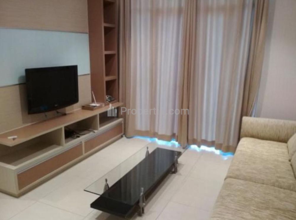Disewakan Apartemen Hamptons Park 2+1 BR Good Furnished - Direct Owner