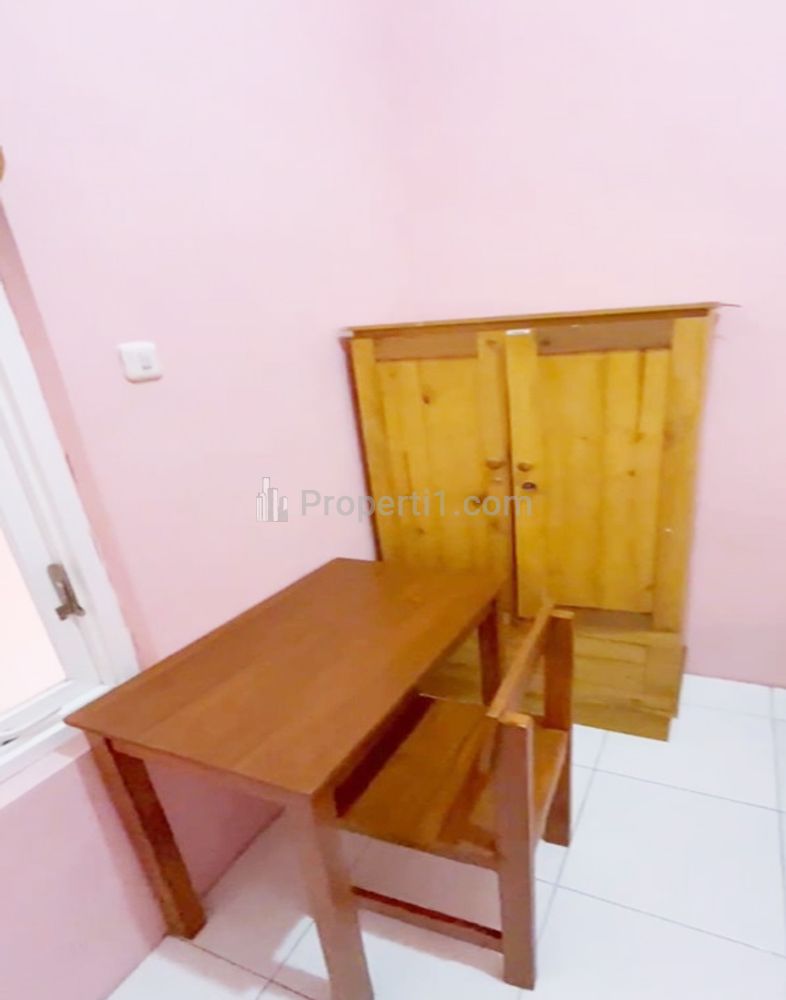 Sewa Kost Putri Dekat UM Universitas Negeri Malang, Universitas Wisnuwardhana, UT Malang, Alun-alun Malang