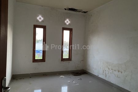 Dijual Rumah 2 Lantai 3 Kamar Tidur Siap Huni di Kesiman, Denpasar, Bali