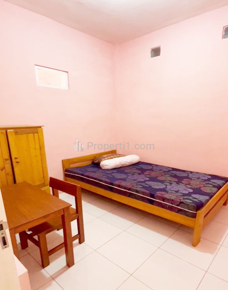 Sewa Kost Putri Dekat UM Universitas Negeri Malang, Universitas Wisnuwardhana, UT Malang, Alun-alun Malang