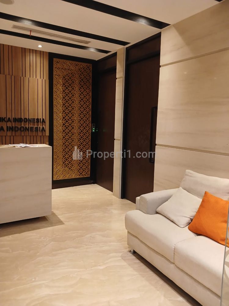 Disewakan Office Space Fully Furnished di DBS Tower, Jakarta Selatan