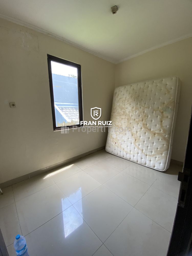 Dijual Rumah 6x15 di Casa Jardin Jakarta Barat, Sudah Cor Dak Depan