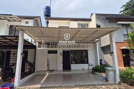 Sewa Rumah 7x18 di Casa Jardin Jakarta Barat, Semi Furnished