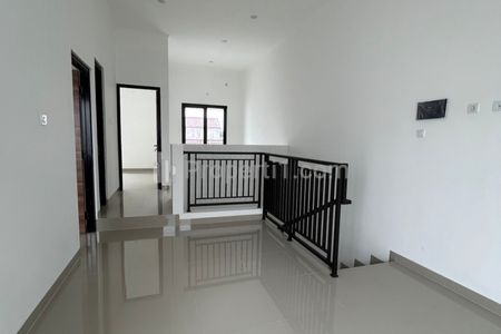 Dijual Rumah Baru Villa Melati Mas Tangerang Selatan