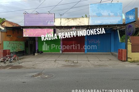 Dijual Ruko Strategis 3 Plong Tanah Luas Pinggir Jalan Soragan Yogyakarta Dekat Malioboro, Tugu Jogja