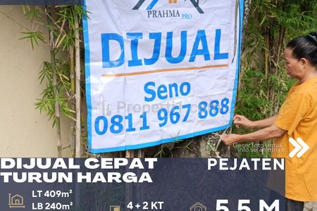 Dijual Rumah Asri Terawat Baik Dalam Komplek di Daerah Pejaten Jakarta Selatan