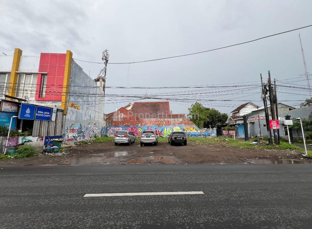 Dijual Tanah Super Strategis Pinggir Jalan Damai Sleman Yogyakarta