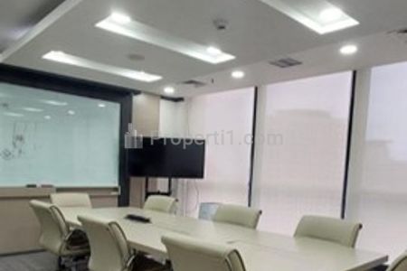 Disewakan Ruang Kantor Fully Furnished di District 8 Lot 28, Treasury Tower SCBD, Jakarta Selatan