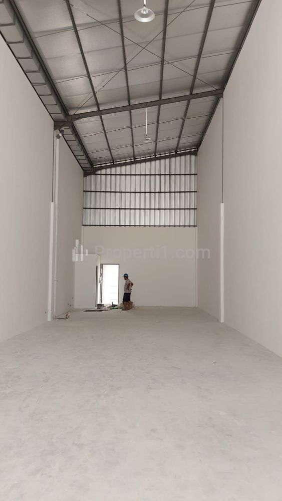 Dijual Gudang Full Bangunan Ready Cepat di Benda Tangerang