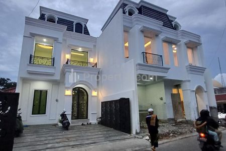 Dijual Rumah 2 Lantai Ready Stock di Gandaria, Cilandak, Jakarta Selatan