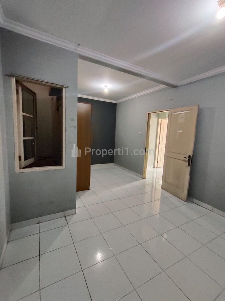 Dijual Rumah 2 Lantai Lokasi Grand Poris Tangerang Selatan