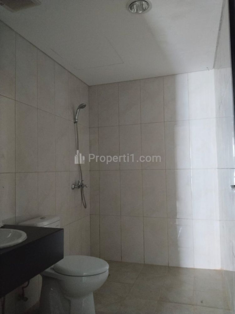 Apartemen Dijual di Aspen Residence Dekat One Belpark Pondok Labu, Jakarta Selatan - 2 BR Kosong