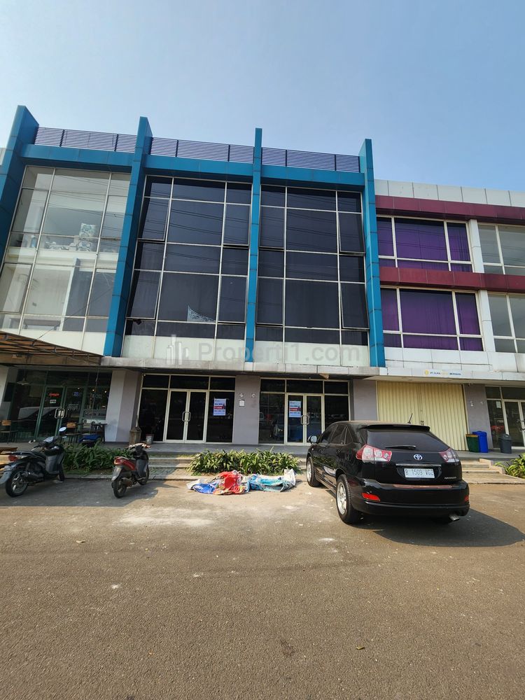Sewa Ruko 3 Lantai di Terrace 8 Suvarna Sutera Tangerang