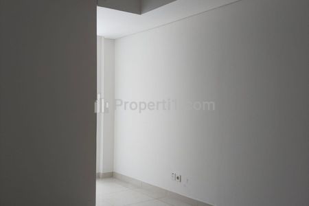 Dijual Apartemen Aspen Residence Dekat One Belpark Pondok Labu, Jakarta Selatan - 2 BR Unfurnished