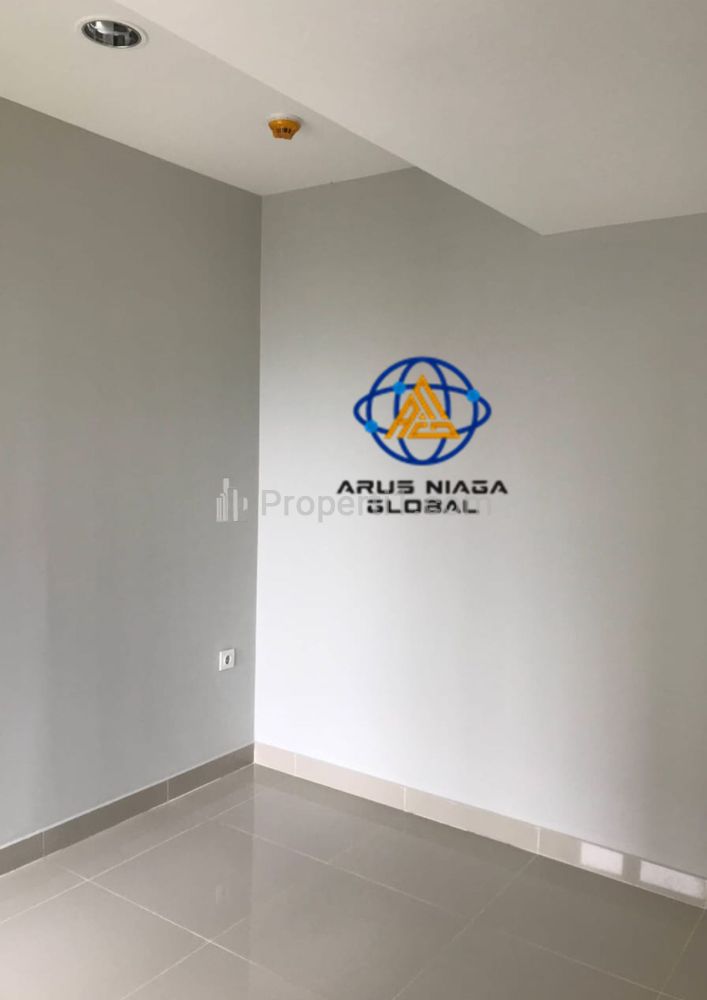 Dijual Apartemen Orange County 1 BR Semi Furnished
