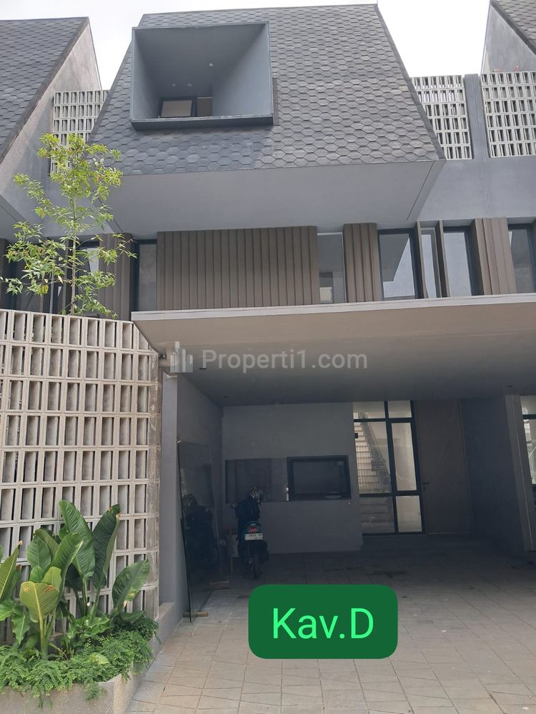 Jual Brand New Townhouse 3 Lantai di Pondok Labu, Cilandak Jakarta Selatan