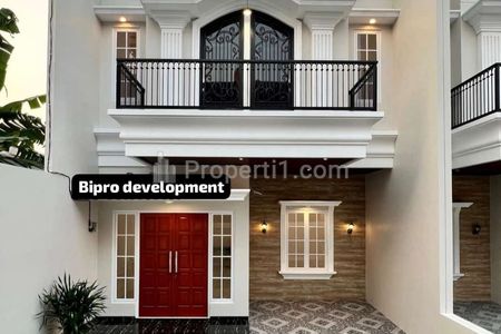 Dijual Rumah Baru Gaya Modern Classic, di Jagakarsa Jakarta Selatan