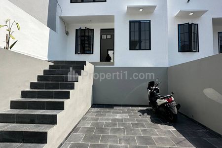 Dijual Rumah Type Mezzanine Dekat Pasar Ciracas, Jakarta Timur