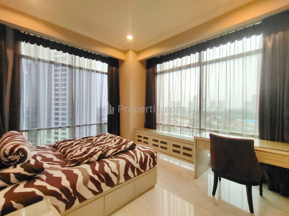 For Sale Apartment Botanica at Simprug Best Price - 3+1 BR Fully Furnished