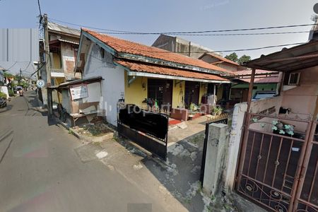 Dijual Rumah Induk dan Kontrakan di Jl. Lapangan Bola, Srengseng, Kembangan, Jakarta Barat