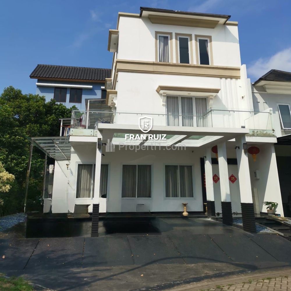 Dijual Rumah 11x15 di Casa Jardin Jakarta Barat Posisi Hoek Best Location