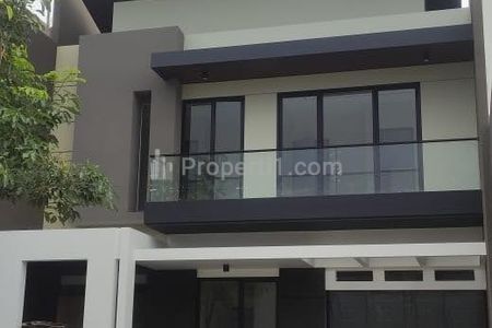 Rumah Dijual Citraland Woodland Surabaya Barat, Brand New House