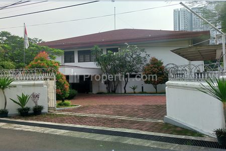 Dijual Rumah Sultan Bisa untuk Kantor di Pejaten Barat, Pasar Minggu, Jakarta Selatan