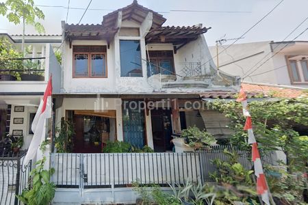 Rumah Dijual di Pondok Kelapa Dekat Pondok Kelapa Town Square, Mall Cipinang Indah, RS Yadika Pondok Bambu, Tol Becakayu, Universitas Darma Persada