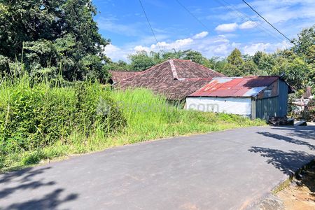 Dijual Tanah Strategis 1300m² Selatan Pasar Mojogedang Karanganyar  