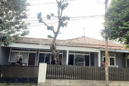 Dijual Rumah Lama di Bintaro, Pesanggrahan, Jakarta Selatan