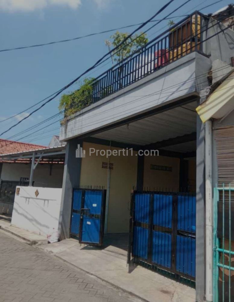 Dijual Cepat Rumah di Jalan Karyawan 2, Karang Tengah, Ciledug, Tangerang, Banten
