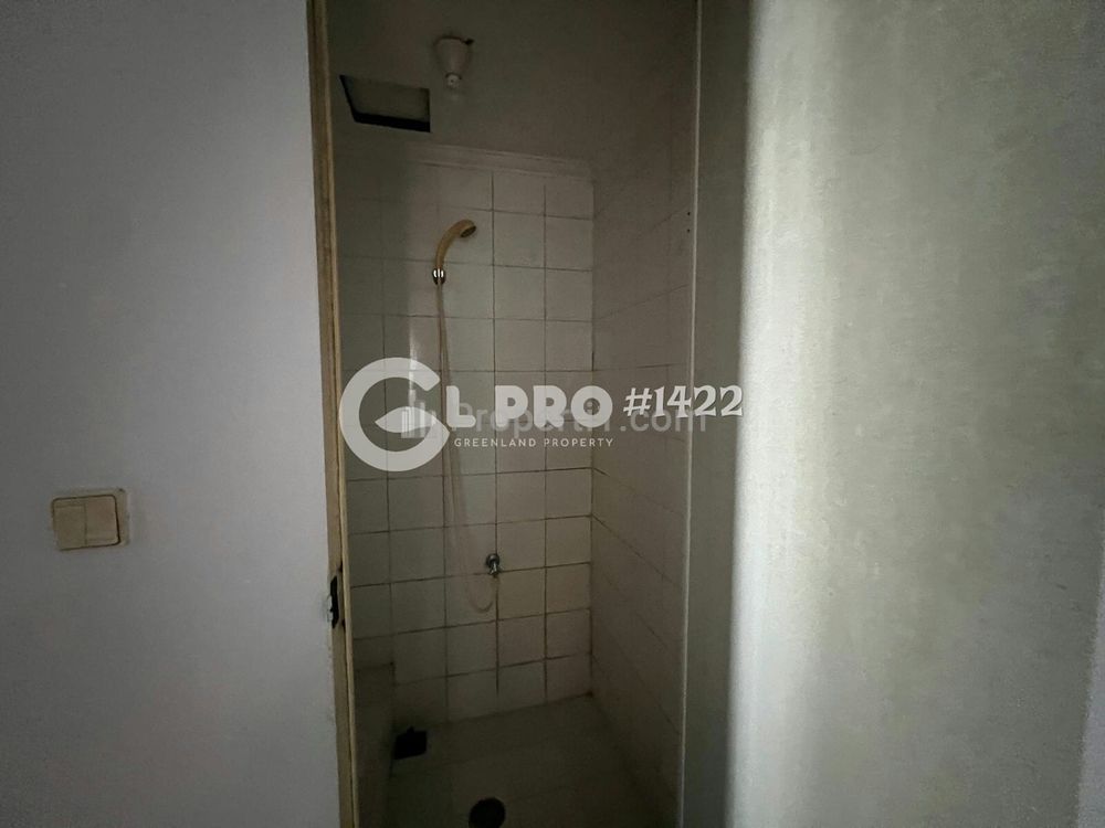 Disewakan Condominium Taman Anggrek 2 Bedrooms Dekat ke Halte Busway S Parman Tanjung Duren Jakarta Barat