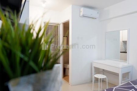 Sewa Cozy Apartemen Bassura City Very Strategic Location – Studio 20 m2 Full Furnished, Swimming Pool View (Menghadap ke Timur)