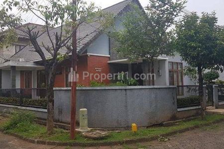 Dijual Rumah Pojokan Strategis Siap Huni di Kemang Pratama, Bekasi