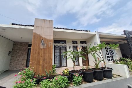 Dijual Rumah Baru Dalam Komplek di Meruyung Depok