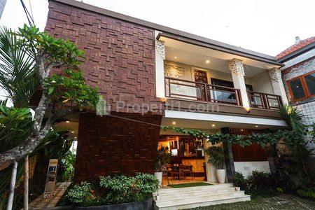 Jual Hotel Villa Murah Bagus di Jalan Sri Wedari Gianyar Bali