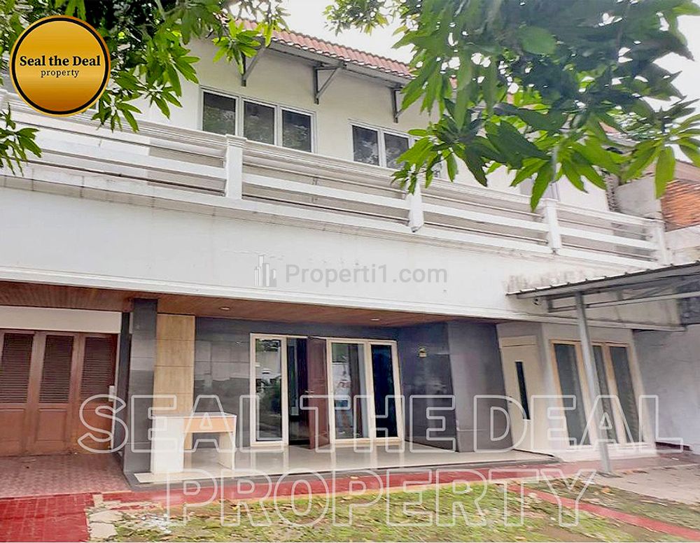 Disewakan Rumah untuk Kantor/Tempat Usaha di Area Kebayoran Baru Jakarta Selatan STD571
