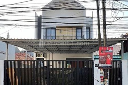 Jual Rumah Bagus Terawat di Galur Sari Raya Jakarta Timur