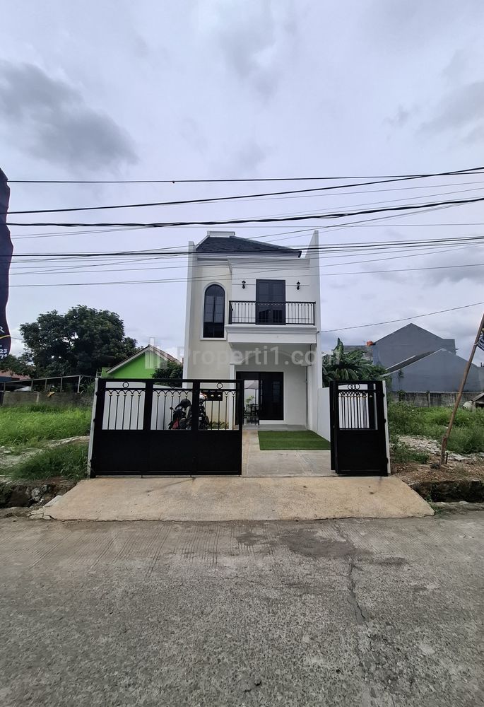 Tampak depan 