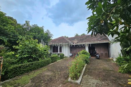 Dijual Rumah Taman Cilandak Jakarta Selatan, Lokasi Bagus, Jalan 2 Mobil