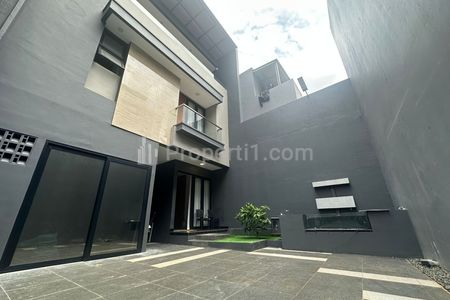 Dijual Rumah Minimalis Siap Huni di Grand Trevista Residence, Jakarta Barat