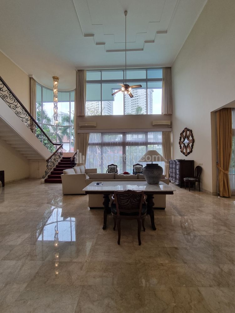 House For Rent at Compound, Furnished and Private Pool - Permata Hijau, Jakarta Selatan