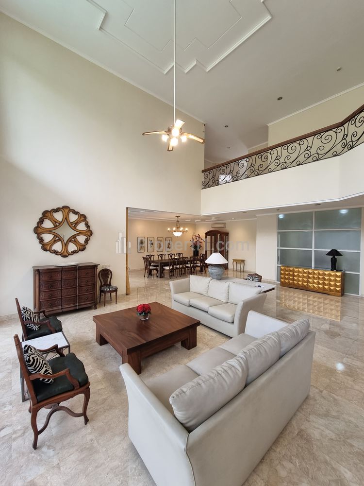 House For Rent at Compound, Furnished and Private Pool - Permata Hijau, Jakarta Selatan