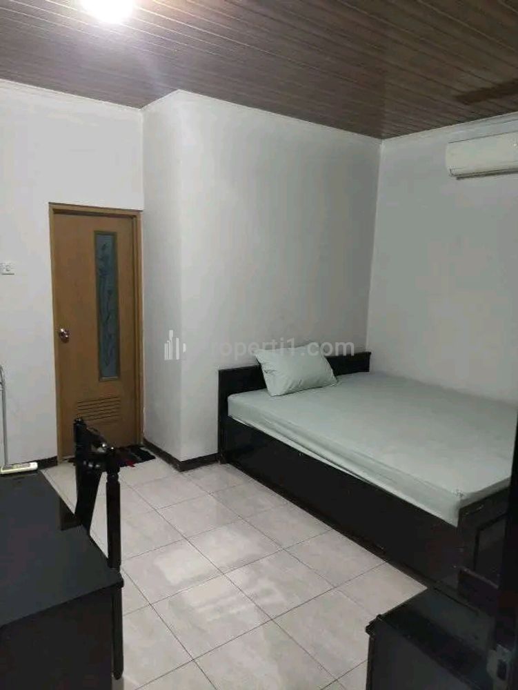 Dijual Cepat Rumah 2 Lantai Luas Muradi Kali Banteng Semarang Barat Cocok Jadi Kantor dan Kost Eksklusif, Turun Harga