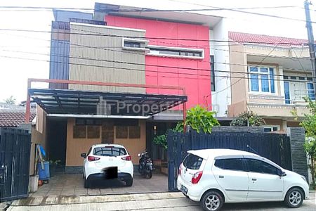 Dijual Rumah Modern Minimalis di Bintaro Jaya Sektor 2, Rengas, Ciputat Timur, Tangerang Selatan