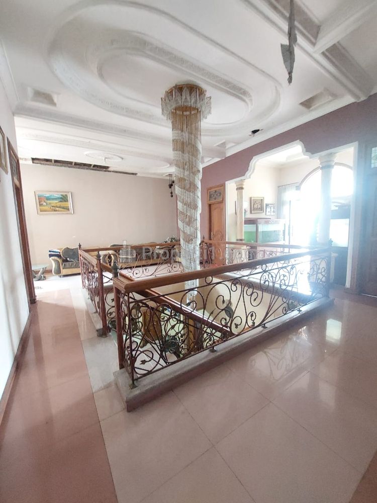 Dijual Rumah di Perumahan Jatiwaringin Permai, Komplek Auri, Makasar, Jakarta Timur
