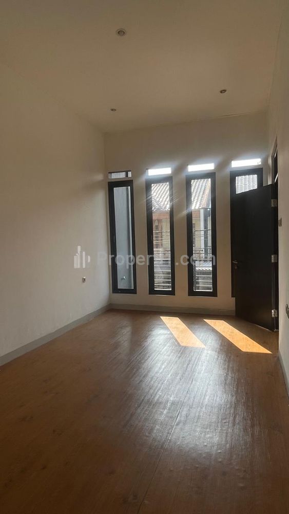 Dijual Rumah di Bintaro Sektor 2, Rengas, Ciputat Timur, Tangerang Selatan, Banten