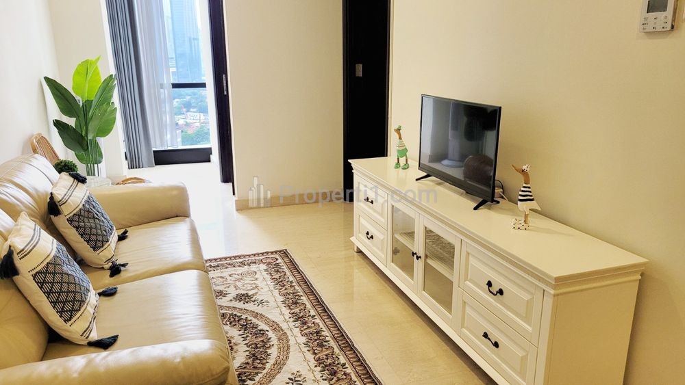 Sewa Apartemen Sudirman Suite 2+1 BR Full Furnished