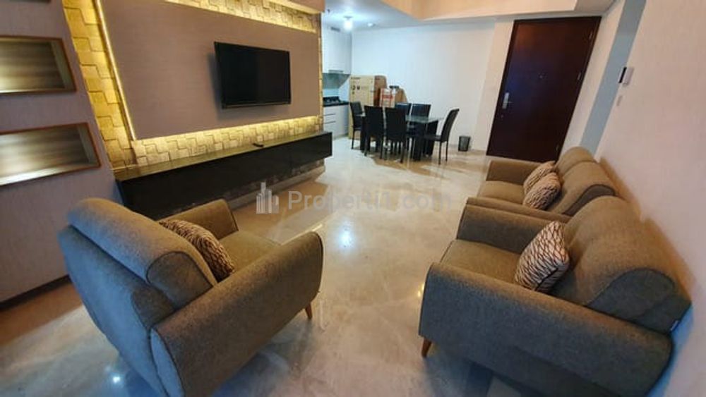 Disewakan Apartement Casa Grande Phase 2 3BR Good Furnished