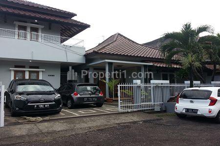 Jual Rumah dan Kost Ekslusif 14 Kamar Penuh Terisi di Kawasan Perkantoran Jalan BKR Bandung